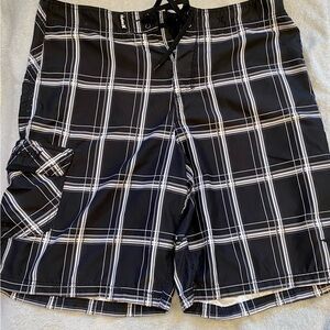 Hurley Black and White Board Shorts Quick-Drying Swimwear